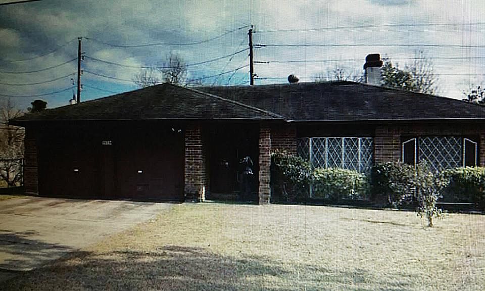 1st image of 15734 Mesa Dr