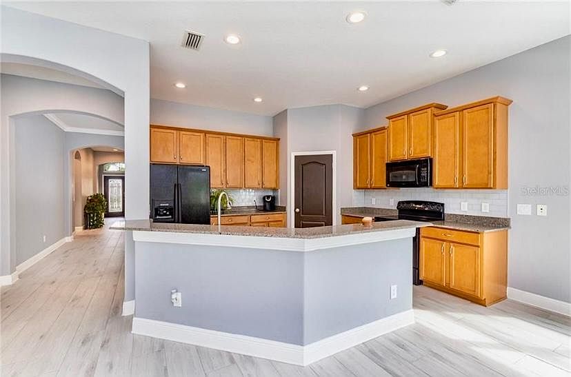 1st image of 7970 Camden Woods Dr