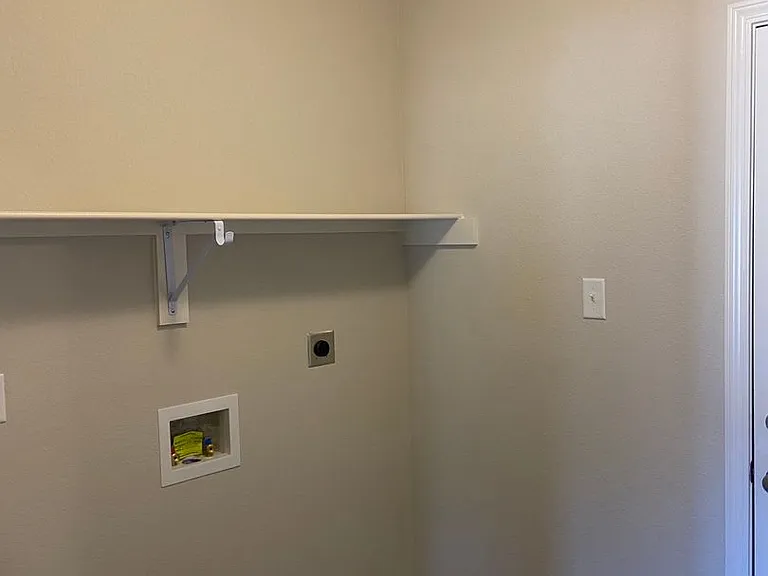 2513 Grand Ln — Photo 18