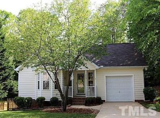 113 Harvester Dr, Holly Springs, NC 27540