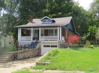 7536 Agnes Ave, Kansas City, MO 64132