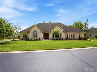 2312 Spring Rose Dr, Dayton, OH 45459