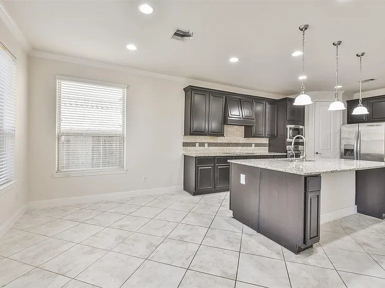 10403 Monticello Hill Dr — Photo 17