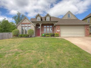 8416 S Gardenia Ave, Broken Arrow, OK 74011
