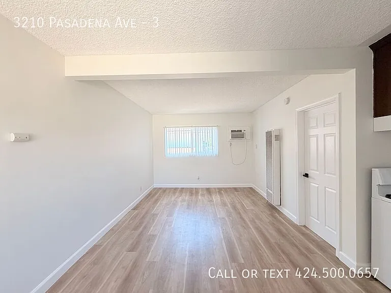 3210 Pasadena Ave #3 — Photo 3