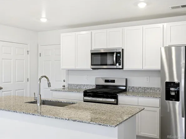 21247 E 65th Avenue, Aurora, CO 80019