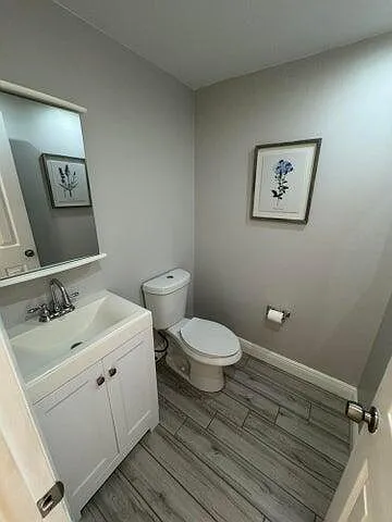 127 Flanders Ter #C — Photo 10