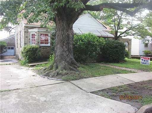 2nd image of 947 Potomac Ave