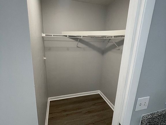 5th image of 11112 Essex Ridge Ct #11112