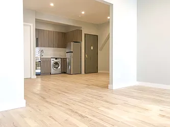 Rented by Realty 2000 Associates Ltd