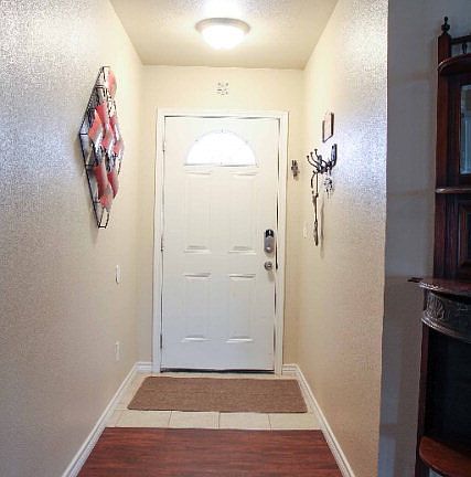 3rd image of 812 Coronado Ave