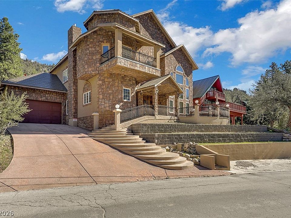 1st image of 264 Crestview Dr