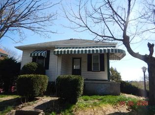 26 Coraopolis Rd, Coraopolis, PA 15108