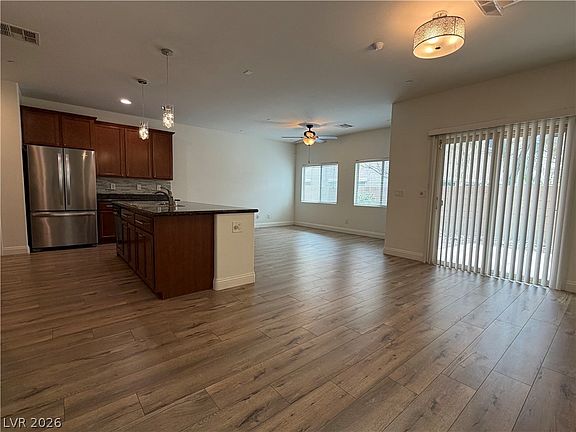 4th image of 4 Ladasa Ct