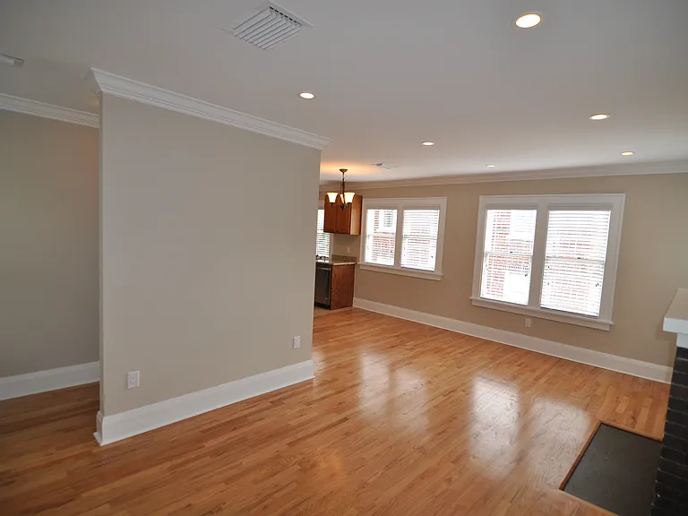 1003 S Dakota Ave — Photo 7
