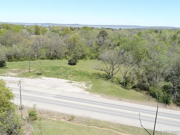 9 Highway W, Eufaula, OK 74432