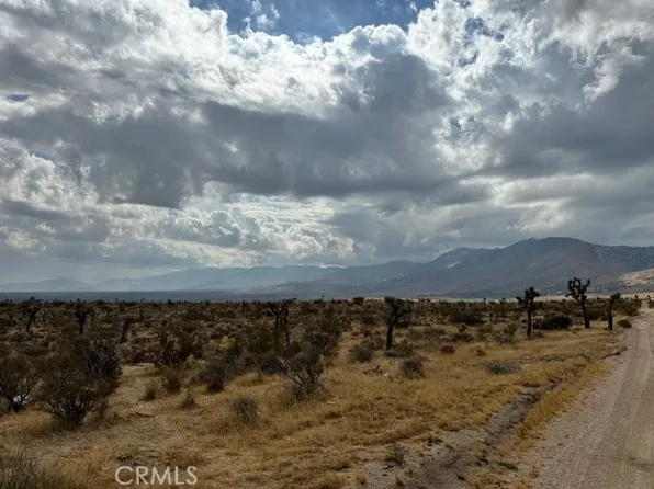 0 Orchard Rd, Apple Valley, CA 92308