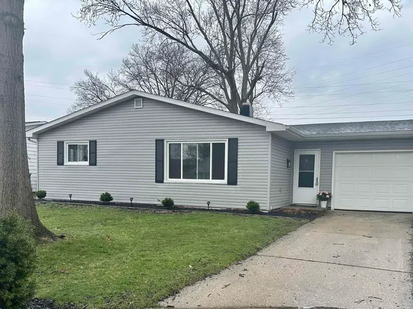 2644 Prescott Dr, Mishawaka, IN 46544