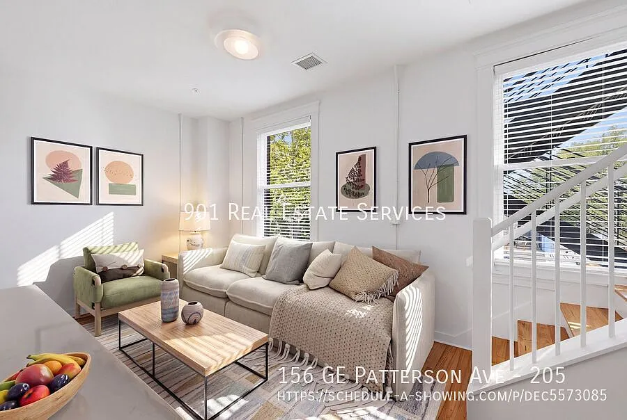 Downtown Townhouse at Desoto Lofts — Photo 3
