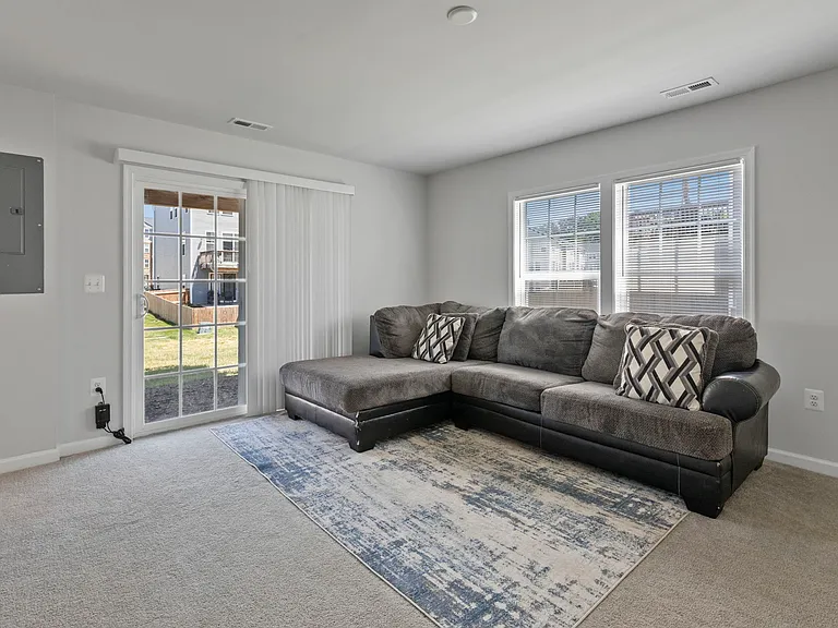 626 Rivanna Hill Rd — Photo 12