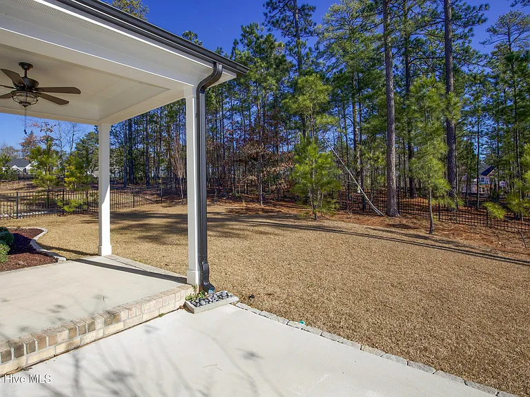 660 Avenue Of The Carolinas — Photo 7