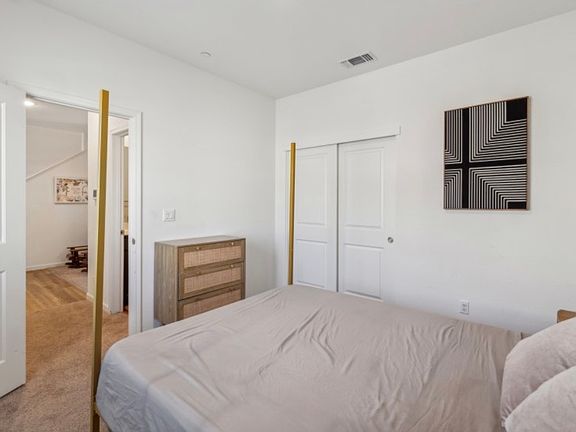 5th image of 1414 Silverbell Dr