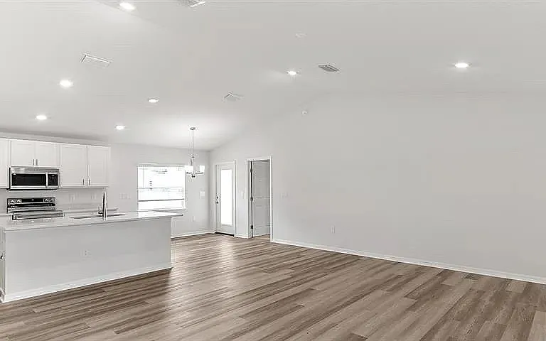 7675 SE 114th St — Photo 1