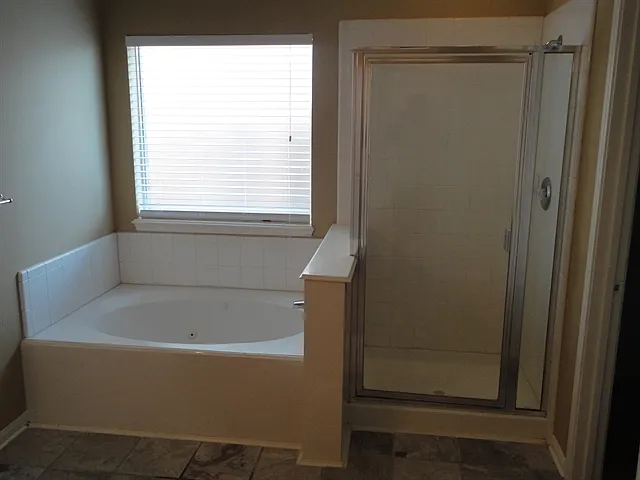 710 Single Pine Ct — Photo 11