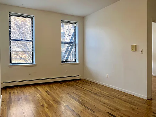 Rented by Parlor Real Estate Corp | media 10