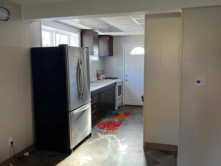 2900 Borland Dr #B — Photo 2