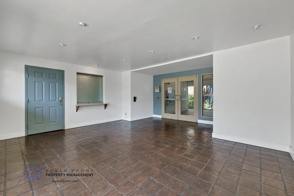 Floor plan 2 Bed 2 Bath