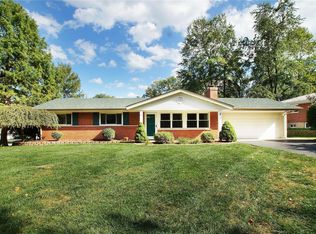 127 Romine Cir, Ballwin, MO
