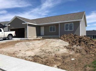 638 Shawnee Blvd, Tecumseh, NE 68450