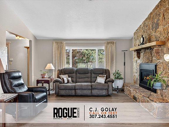 3rd image of 705 Rawhide Road