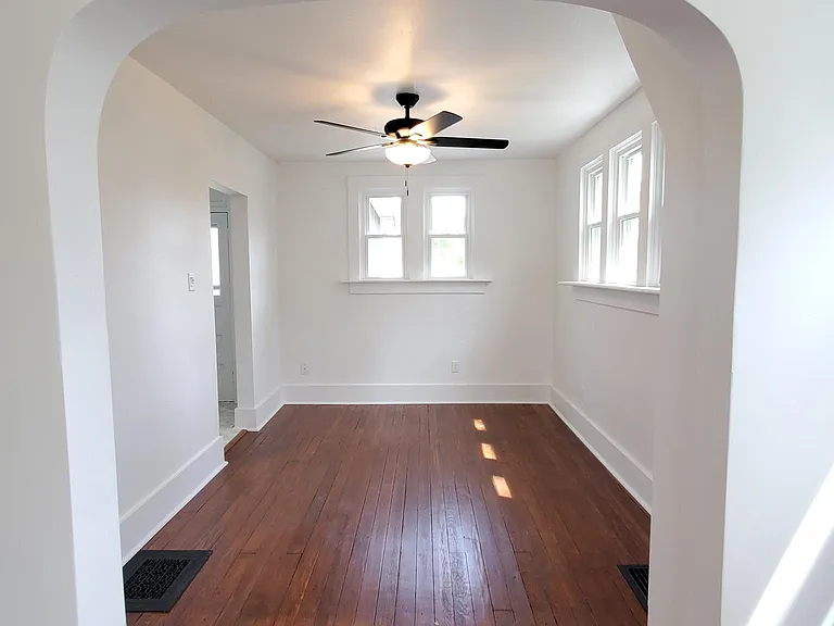 1310 Delta Blvd — Photo 4