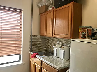 Rented by Lucky Apt Inc