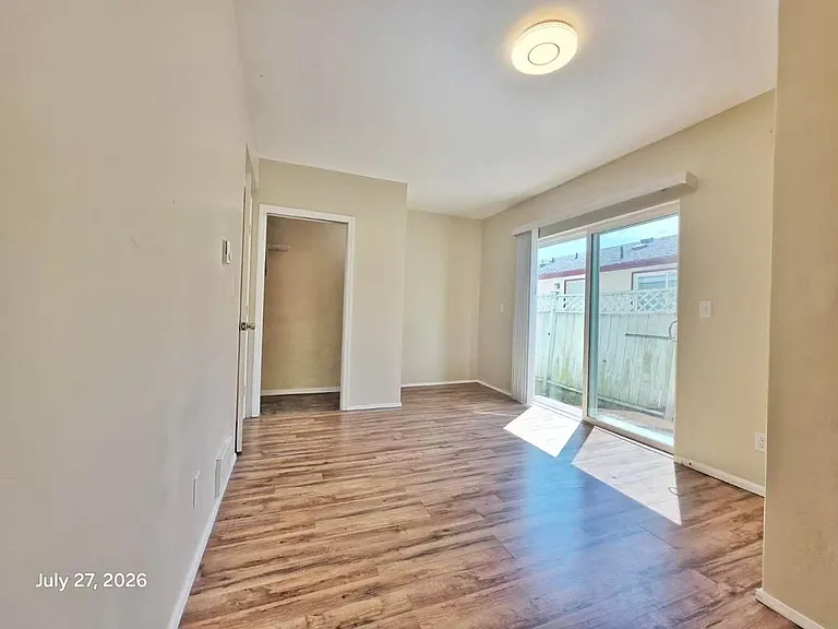 24182 17th Ave S — Photo 22
