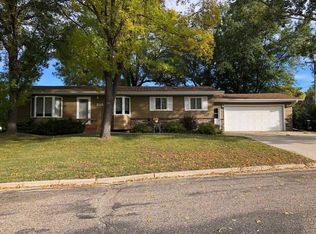 313 14th Ave NE, Jamestown, ND 58401