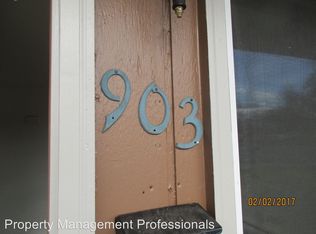 903 Cherry St, Central Point, OR 97502