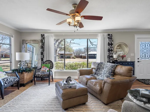 511 Windom St, Farmersville, TX 75442