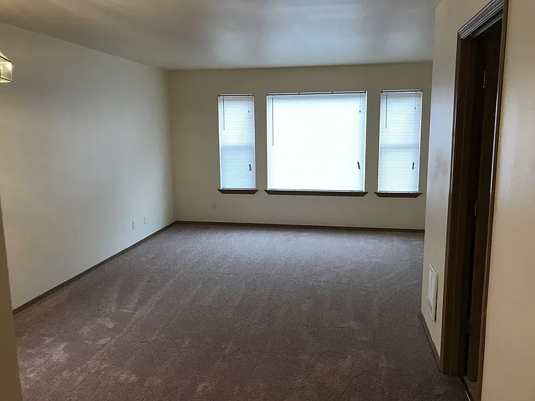 801 Hawthorne St #1-4 — Photo 3