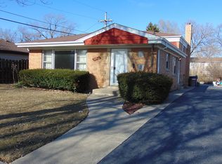 4844 Oak Center Dr, Oak Lawn, IL 60453