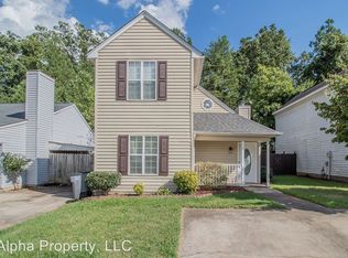 104 Mosspoint Dr, Greenville, SC 29617