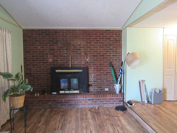 2nd image of 342 Serena Dr