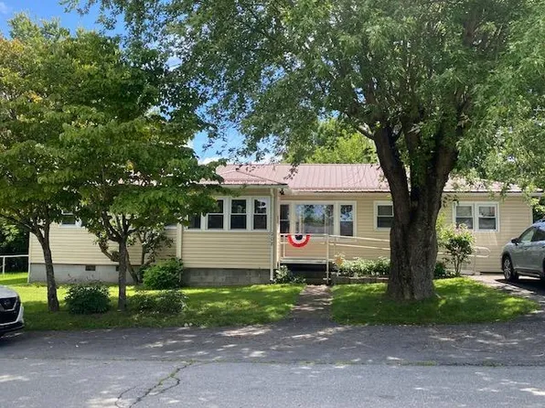 208 Allen Ave, Beckley, WV 25801