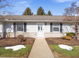 721 Creekside Dr, Huron, OH 44839