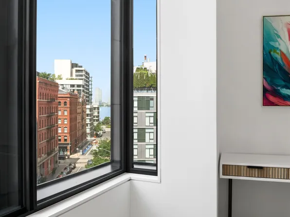 219 Hudson Street 6D image 13 of 14