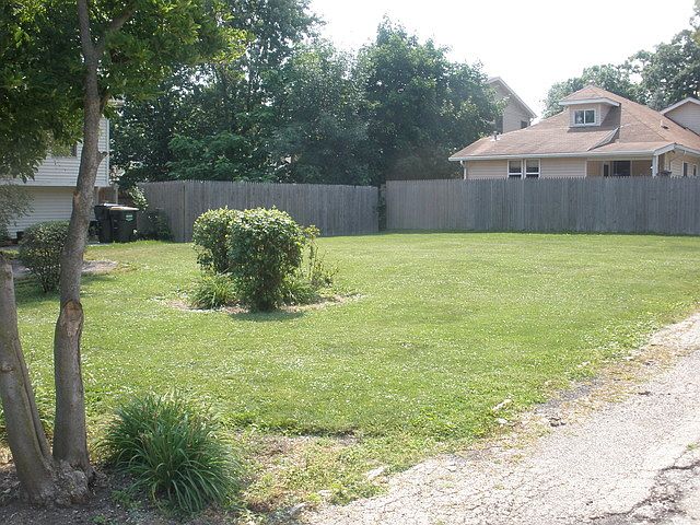 1st image of 229 Shadydell Ave