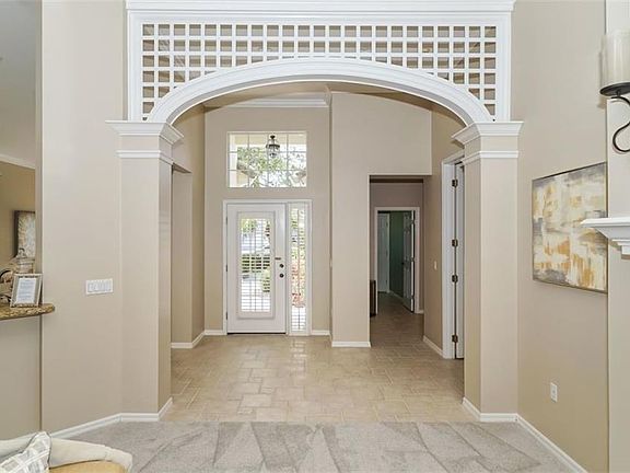 3rd image of 6643 Oakland Hills Dr
