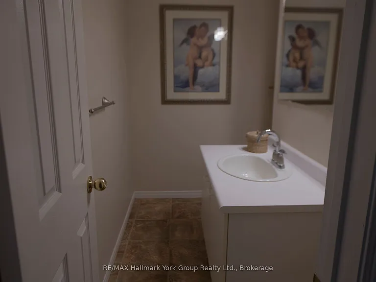 162 Settlers Way #49 — Photo 6